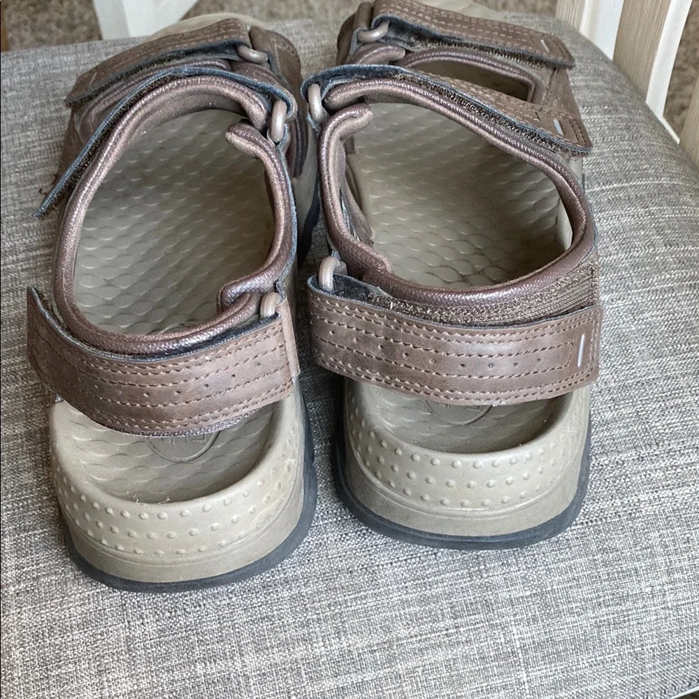 Skechers Brown Sandals
